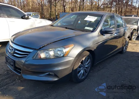 2012 Honda Accord 3.5 Ex-L from USA, damaged, VIN 1HGCP3F86CA017974